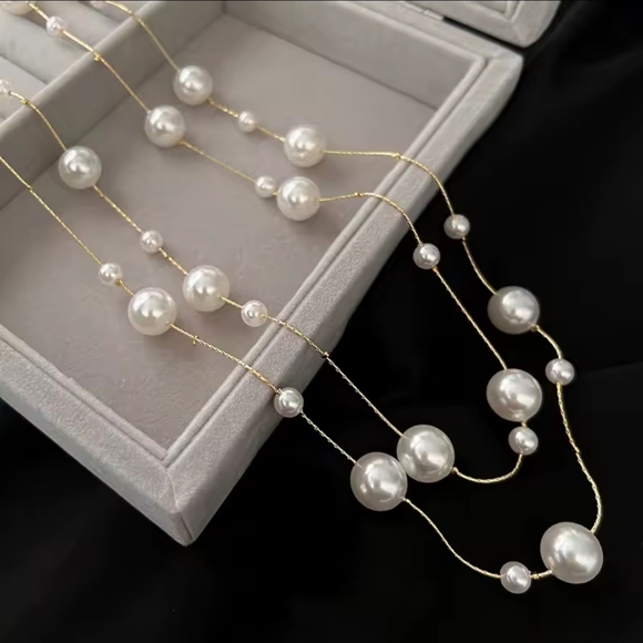 Anthropologie Gold and White Pearl Necklace - Picture 3 of 4